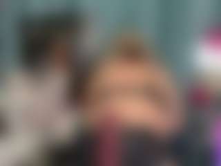 -R-A-R-E-'s Live Sex Cam Show
