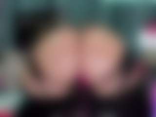 -R-A-R-E-'s Live Sex Cam Show