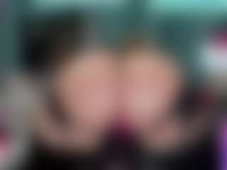 -R-A-R-E-'s Live Sex Cam Show