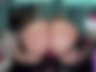 -R-A-R-E-'s Live Sex Cam Show