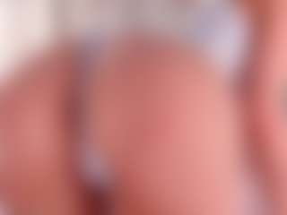 Live cam show with Dakota Blare - Messy on Camsoda
