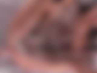 Live cam show with Dakota Blare - Fingers on CamSodaAdn
