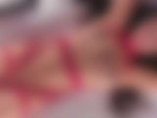 Live cam show with Dakota Blare - Spank on TeamSkeetLive