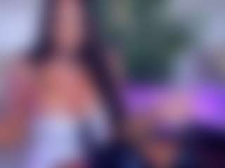 Live cam show with annabellastar - Squirt on Camsoda