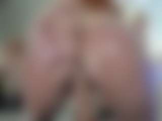 Classy4uuuu's Live Sex Cam Show