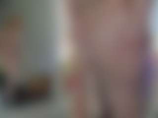Classy4uuuu's Live Sex Cam Show