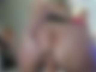 Classy4uuuu's Live Sex Cam Show