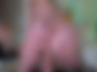 Live cam show with Classy4uuuu - BBW on TottyGirls