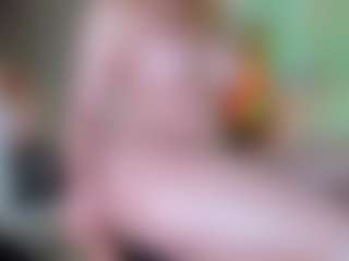 Classy4uuuu's Live Sex Cam Show