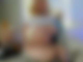 Live cam show with Classy4uuuu - Dildo on Camiplay Live