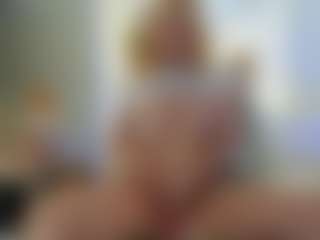 Classy4uuuu's Live Sex Cam Show