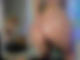 Classy4uuuu's Live Sex Cam Show