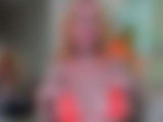 Live cam show with Classy4uuuu - Lovense MILF on Hubzter Live