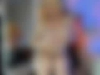 Classy4uuuu's Live Sex Cam Show