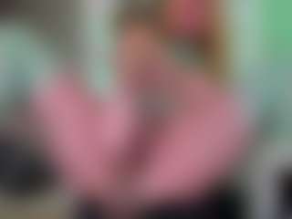 Classy4uuuu's Live Sex Cam Show