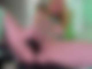 Classy4uuuu's Live Sex Cam Show