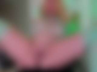 Classy4uuuu's Live Sex Cam Show