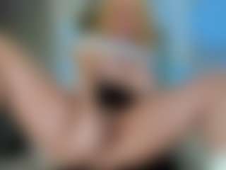 Classy4uuuu's Live Sex Cam Show