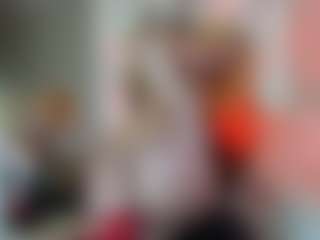 Classy4uuuu's Live Sex Cam Show