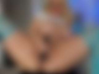 Classy4uuuu's Live Sex Cam Show