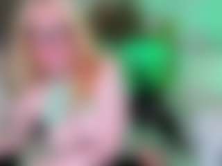 Classy4uuuu's Live Sex Cam Show