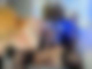 Classy4uuuu's Live Sex Cam Show