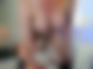 Classy4uuuu's Live Sex Cam Show