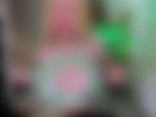 Classy4uuuu's Live Sex Cam Show