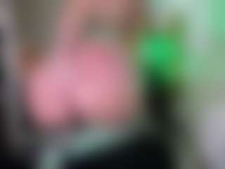 Classy4uuuu's Live Sex Cam Show