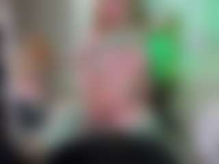 Classy4uuuu's Live Sex Cam Show