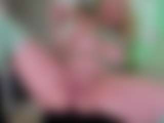 Classy4uuuu's Live Sex Cam Show