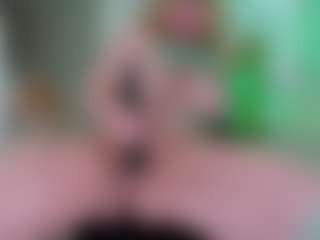 Classy4uuuu's Live Sex Cam Show