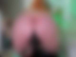 Classy4uuuu's Live Sex Cam Show