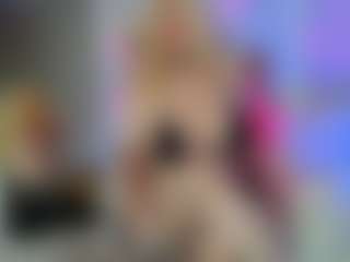 Classy4uuuu's Live Sex Cam Show
