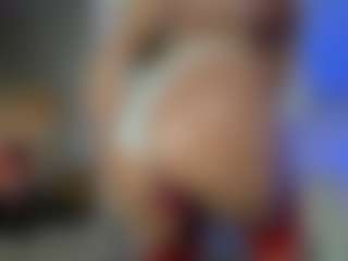 Classy4uuuu's Live Sex Cam Show