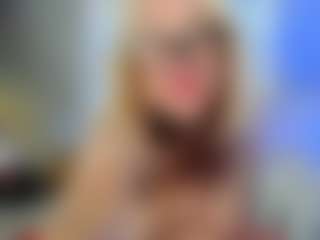 Classy4uuuu's Live Sex Cam Show