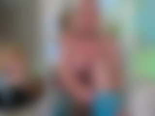 Classy4uuuu's Live Sex Cam Show