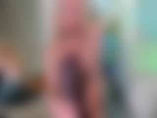 Classy4uuuu's Live Sex Cam Show