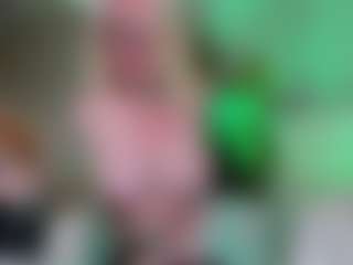 Classy4uuuu's Live Sex Cam Show
