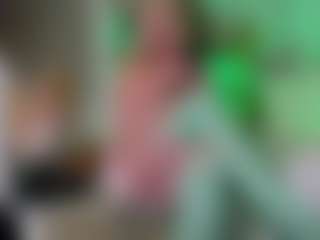 Classy4uuuu's Live Sex Cam Show