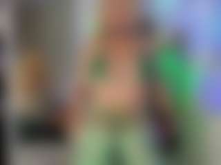 Classy4uuuu's Live Sex Cam Show