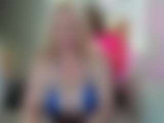 Classy4uuuu's Live Sex Cam Show