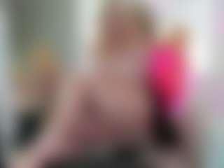 Classy4uuuu's Live Sex Cam Show