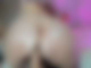 Classy4uuuu's Live Sex Cam Show