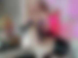 Classy4uuuu's Live Sex Cam Show