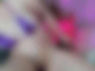 Classy4uuuu's Live Sex Cam Show
