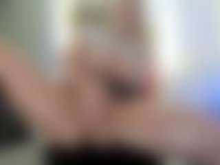 Classy4uuuu's Live Sex Cam Show