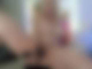 Classy4uuuu's Live Sex Cam Show