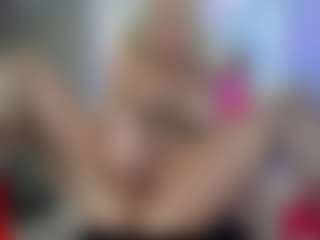 Classy4uuuu's Live Sex Cam Show