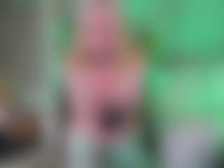 Classy4uuuu's Live Sex Cam Show